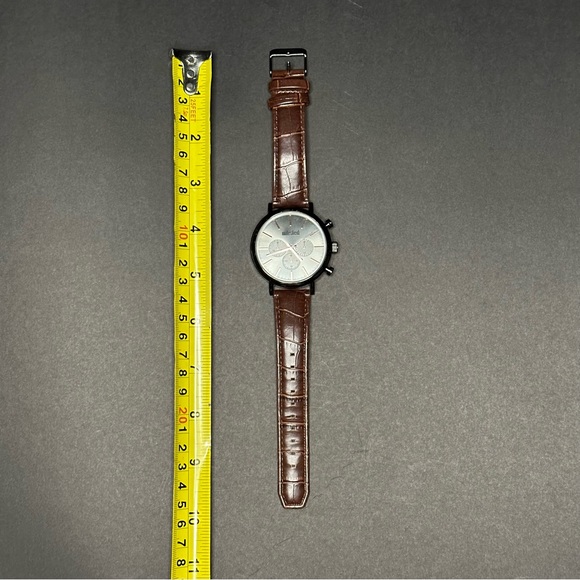 Kenneth Cole UNLISTED UL50486001 Men’s Synthetic Leather Fashion Working Watch - Picture 5 of 5